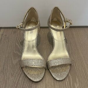Michael Kors Gold Glitter Women's Sandals